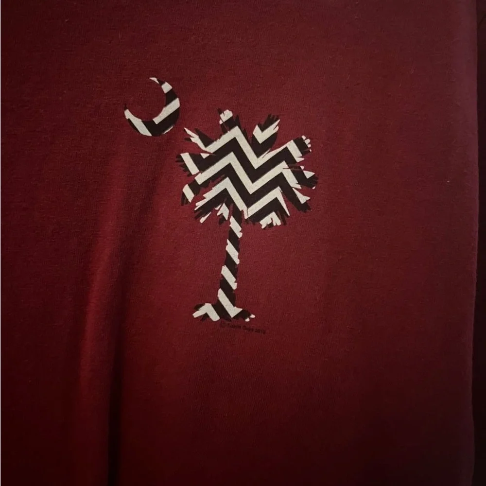 T-Shirt - Picture 3 of 4